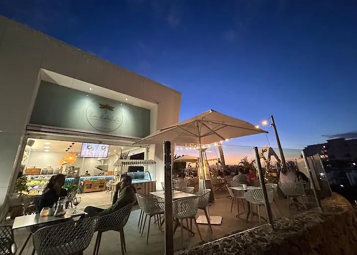 Home2Rest - Ocean View, 3 Pools, 2 Bedrooms, 2 Bathrooms